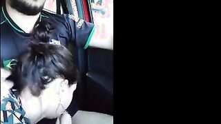 تمص زبه وهو يسوق السيارة - مص زب عربي