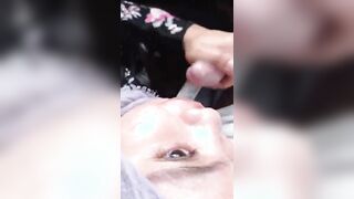 محجبة تمص الزب عشان تاخذ مشوار في السيارة