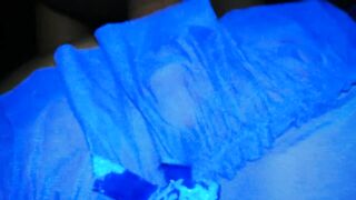 خليجي ماسك مصرية وبيحاول ينيك في طيزها الضيق | xnxx Gulf & Egypt